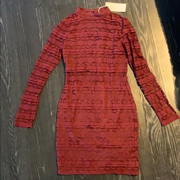 Mesh size small burgundy long sleeve dress - Picture 13 of 13